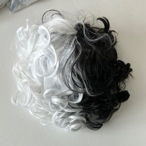 Kids Cruella de vil wig - new